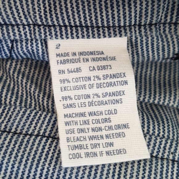 American Eagle black twill short shorts - Picture 6 of 9